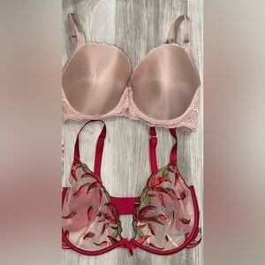 Victoria Secret Bras 34DDD (F)